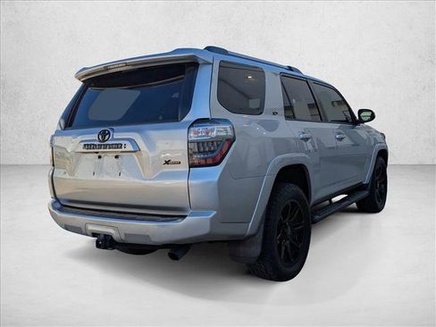 Used 2022 Toyota 4Runner SR5 image 5