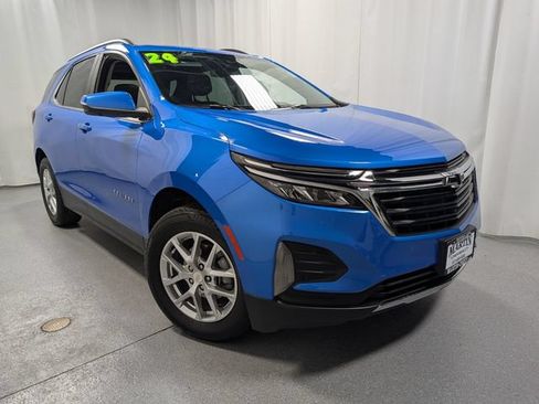 Certified 2024 Chevrolet Equinox LT AWD/4WD image 2