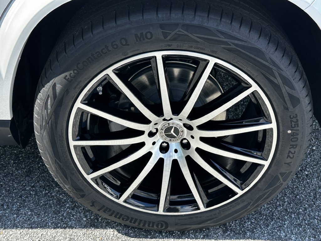 New 2026 Mercedes-Benz GLS 450 4MATIC image 23