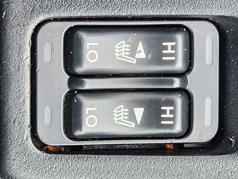 Used 2018 Subaru Impreza 2.0i Premium w/ Popular Package #1 image 17