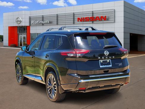 New 2025 Nissan Rogue Platinum w/ Platinum Premium Package image 5