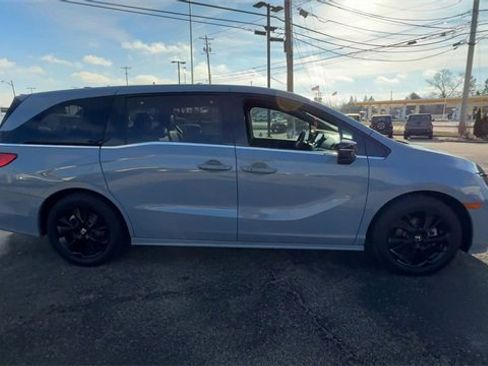 Used 2023 Honda Odyssey Sport image 9