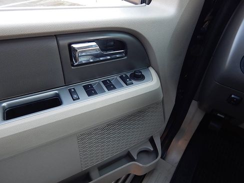 Used 2014 Ford Expedition EL XLT w/ Leather Seating Package image 32