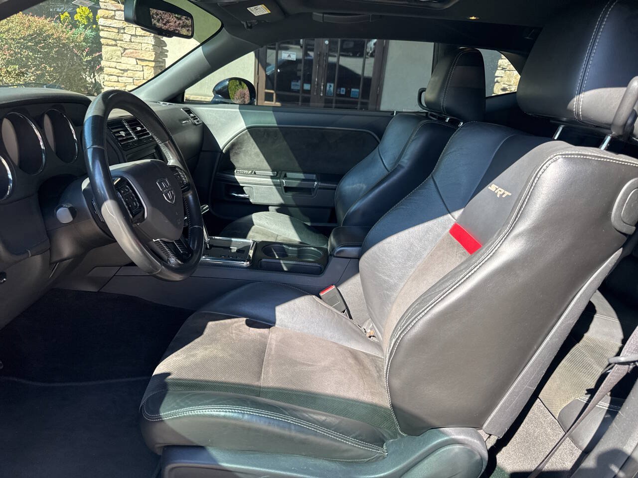 Used 2011 Dodge Challenger SRT8 RWD image 9