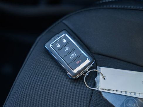 New 2025 Jeep Grand Cherokee Laredo X w/ Luxury Tech Group I image 42