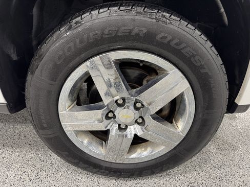 Used 2008 Chevrolet Equinox LTZ image 27