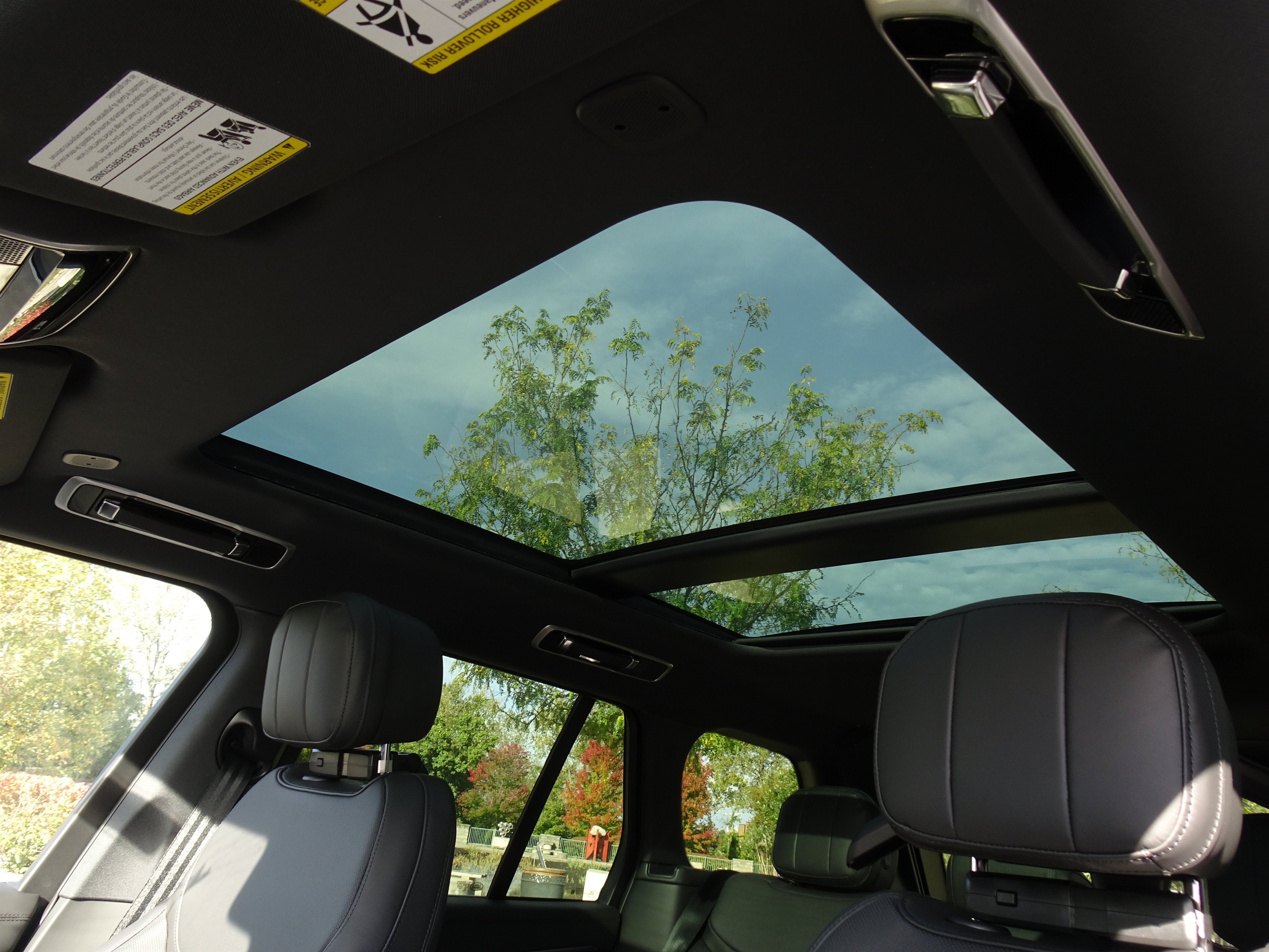 New 2027 Land Rover Range Rover SE AWD/4WD image 5