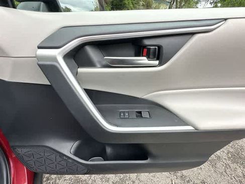 Used 2023 Toyota RAV4 XLE Premium FWD image 21