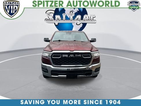 Used 2025 RAM 1500 Big Horn AWD/4WD image 3