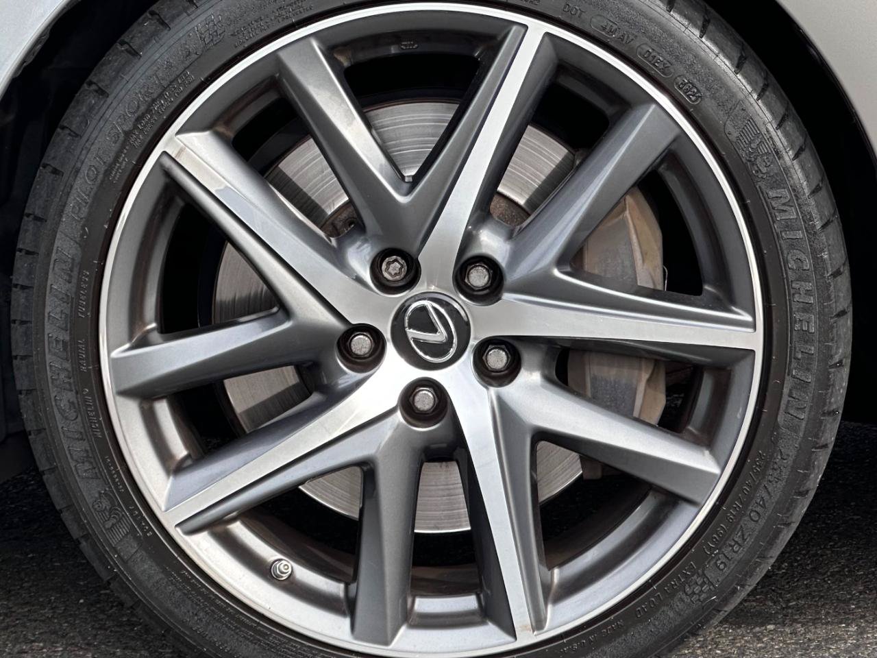 Used 2018 Lexus GS 350 F Sport RWD image 28