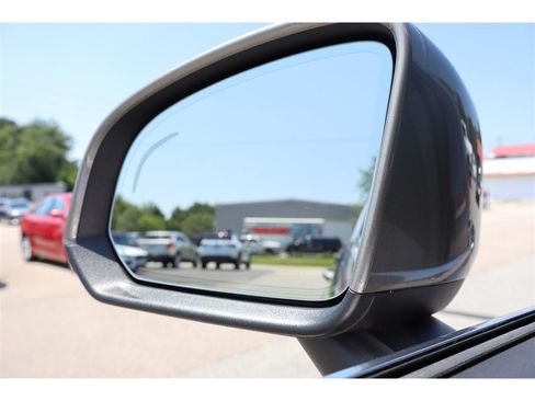 Used 2022 Volvo XC40 T5 Inscription AWD/4WD image 40