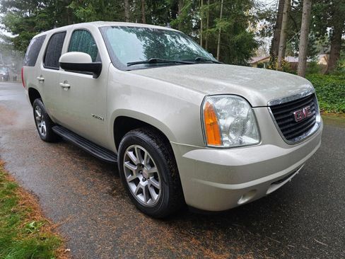 Used 2014 GMC Yukon SLE image 7