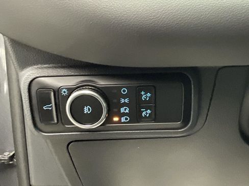 Used 2025 Ford Explorer Active w/ Active Comfort Package image 29