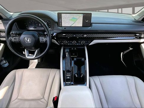 Certified 2023 Honda Accord Touring image 7