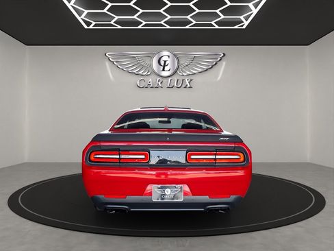 Used 2016 Dodge Challenger SRT Hellcat image 6
