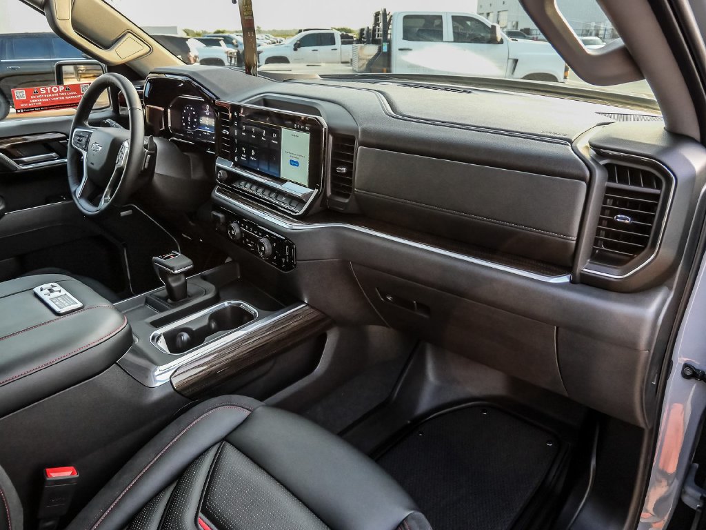 New 2025 Chevrolet Silverado 1500 RST w/ Convenience Package II AWD/4WD image 24