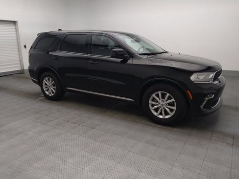 Used 2021 Dodge Durango SXT w/ 3rd Row Seating Group RWD image 11