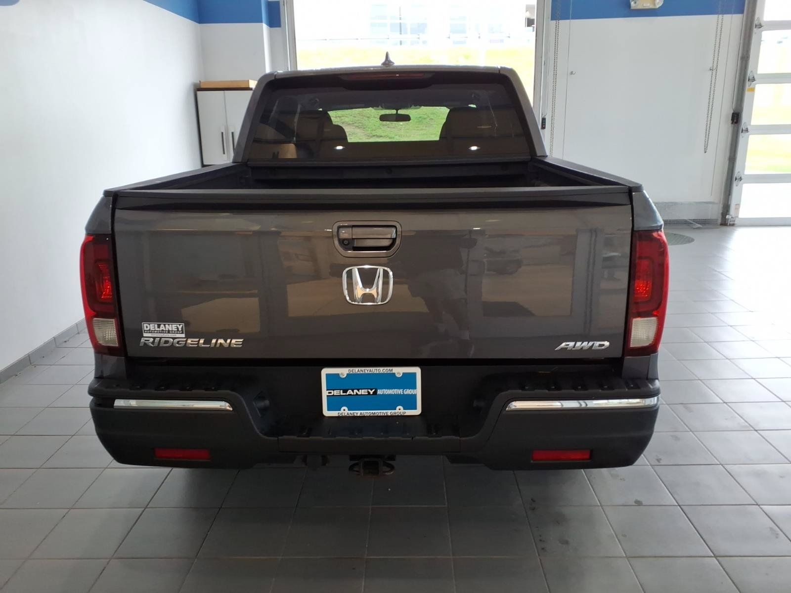 Used 2017 Honda Ridgeline RTL image 6