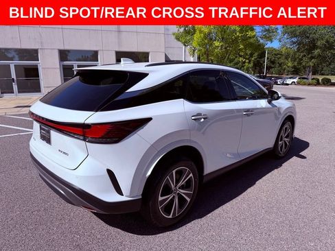 Used 2025 Lexus RX 350 Premium w/ Accessory Package (Z1) FWD image 8