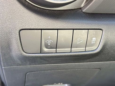 Used 2023 Hyundai Kona SEL image 20