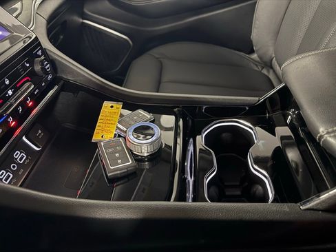 Used 2021 Jeep Grand Cherokee L Laredo w/ Luxury Tech Group I image 15