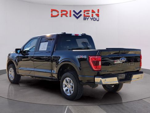 Used 2023 Ford F150 XLT image 3