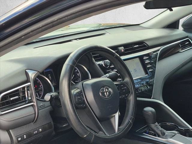 Used 2018 Toyota Camry LE FWD image 4
