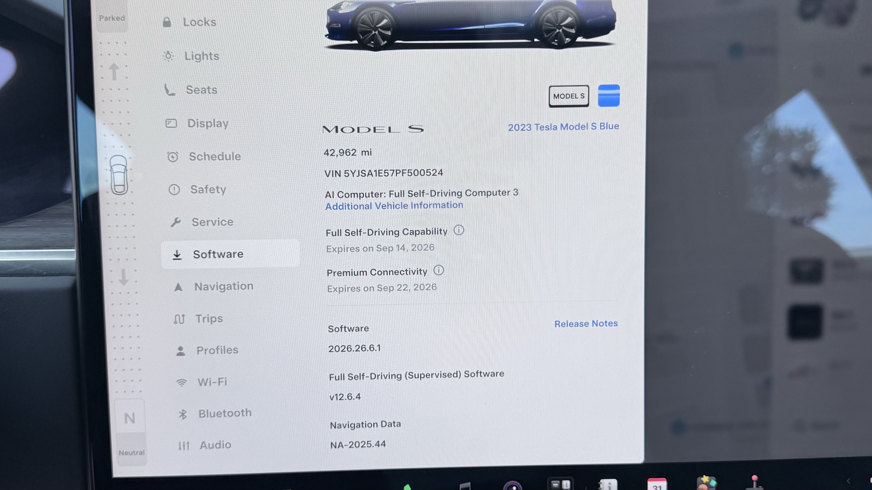 Used 2023 Tesla Model S AWD/4WD image 14