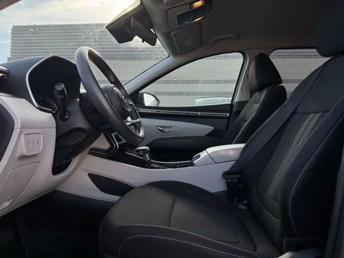 Used 2023 Hyundai Tucson SEL image 16