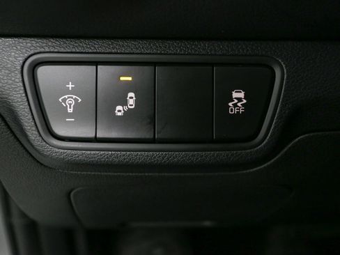 Used 2023 Kia Forte LXS w/ LXS Technology Package image 35