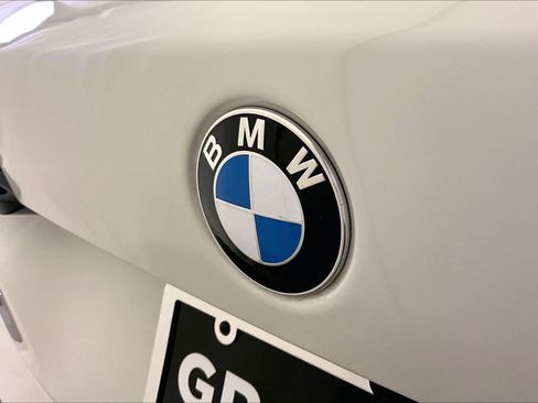 Used 2024 BMW X5 xDrive40i w/ Premium Package AWD/4WD image 32
