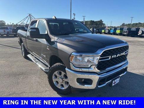 Used 2024 RAM 2500 Big Horn image 2