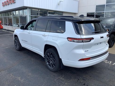 New 2026 Jeep Grand Cherokee L Summit AWD/4WD image 6