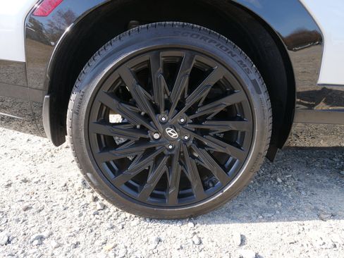 Used 2024 Hyundai Santa Fe Calligraphy image 11