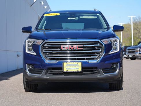 Used 2023 GMC Terrain SLT AWD/4WD image 8