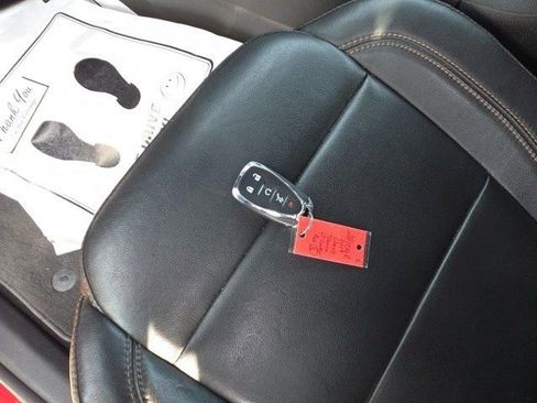 Used 2019 Chevrolet Traverse LT w/ LT Premium Package image 54