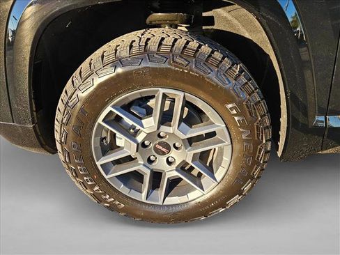 New 2026 GMC Terrain AT4 w/ Convenience Package III image 10