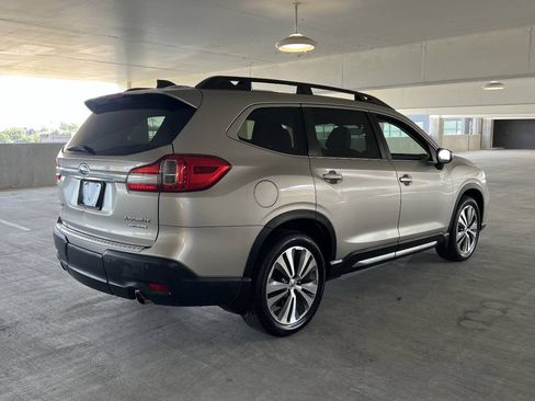 Used 2020 Subaru Ascent Limited AWD/4WD image 19
