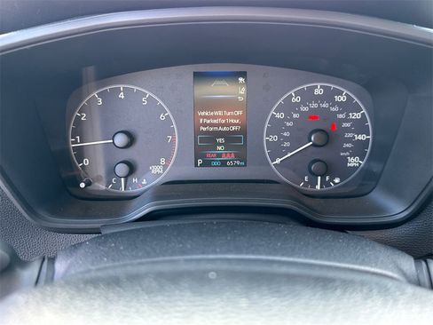 Certified 2024 Toyota Corolla Cross LE image 27