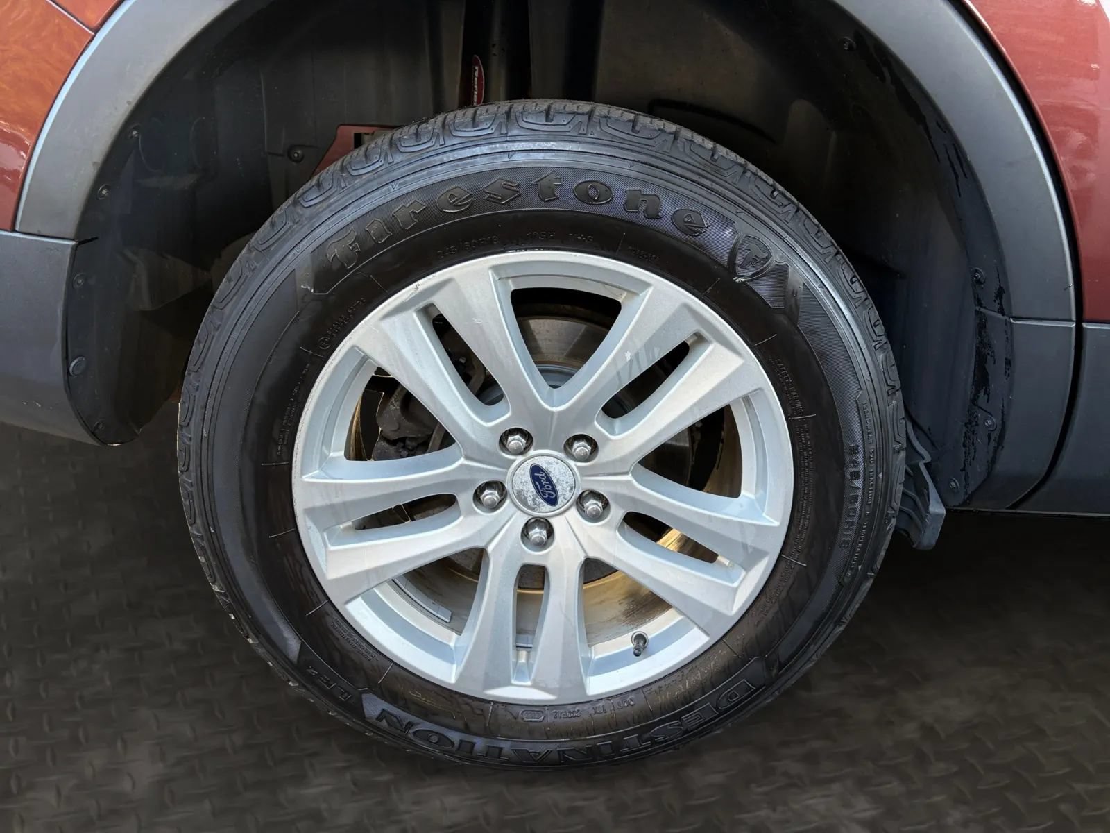 Used 2018 Ford Explorer XLT w/ Equipment Group 201A AWD/4WD image 42
