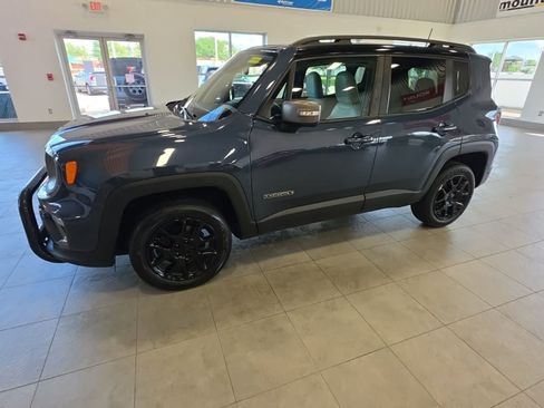 Used 2021 Jeep Renegade Limited w/ Trailer Tow Group AWD/4WD image 14
