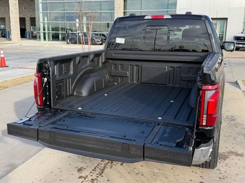 New 2025 Ford F150 Lariat w/ Equipment Group 502A High image 23