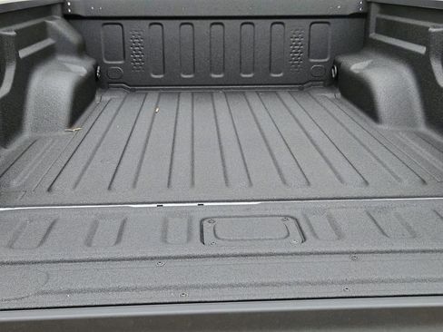 New 2025 Jeep Gladiator Rubicon image 6