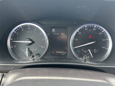 Used 2019 Toyota Highlander Limited image 21