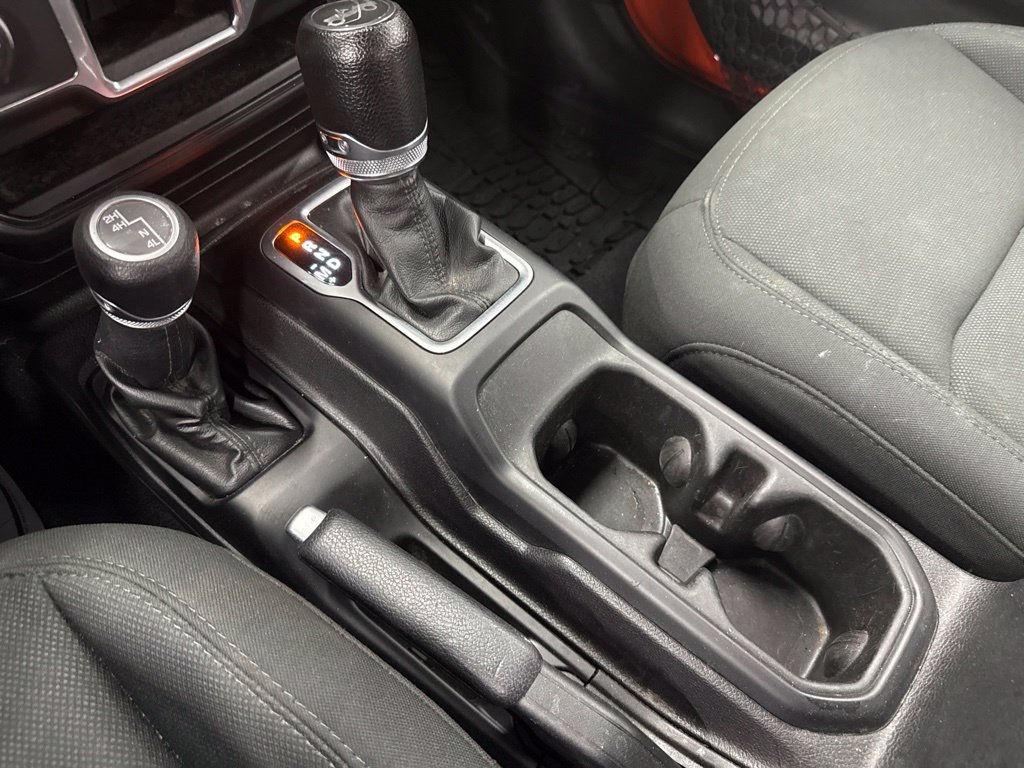 Used 2018 Jeep Wrangler Unlimited Sport AWD/4WD image 19