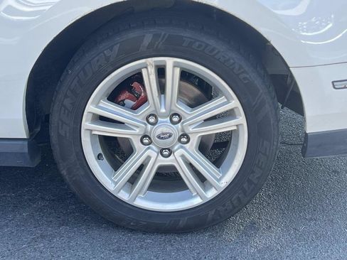 Used 2012 Ford Mustang Premium RWD image 11