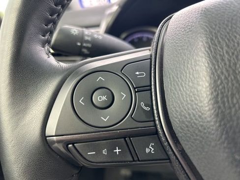 Used 2023 Toyota Camry SE w/ Convenience Package FWD image 16