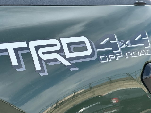 Used 2022 Toyota Tundra Limited w/ TRD Off-Road Package AWD/4WD image 12