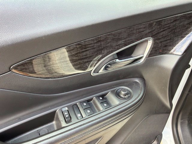 Used 2013 Buick Encore Convenience FWD image 6