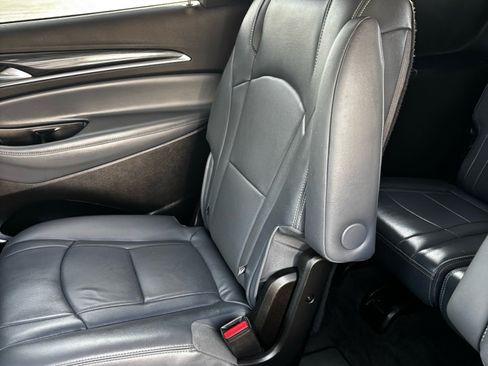 Used 2020 Buick Enclave Essence w/ Sound and Sites Package image 19